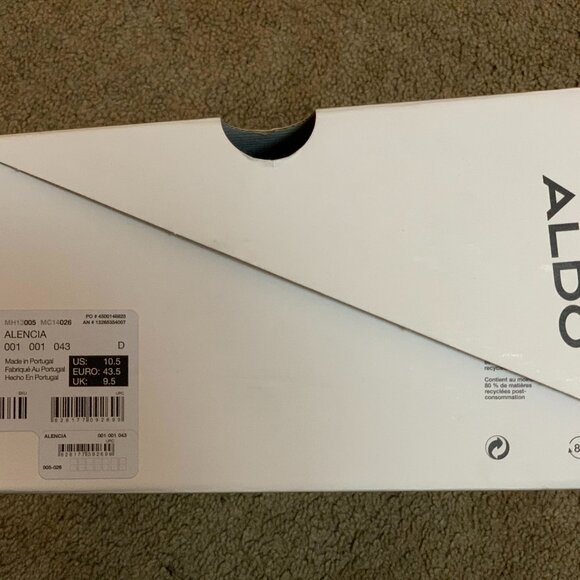 ALDO Alencia Chelsea black leather Men’s Lug Boots size 10.5 - Picture 2 of 9